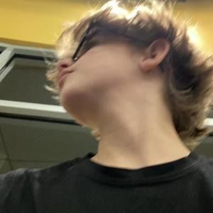 Meet your Posher, Cameron